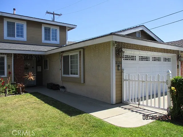 3521 Spencer St — Photo 4
