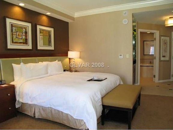 4th image of 135 Harmon Ave Unit 1003