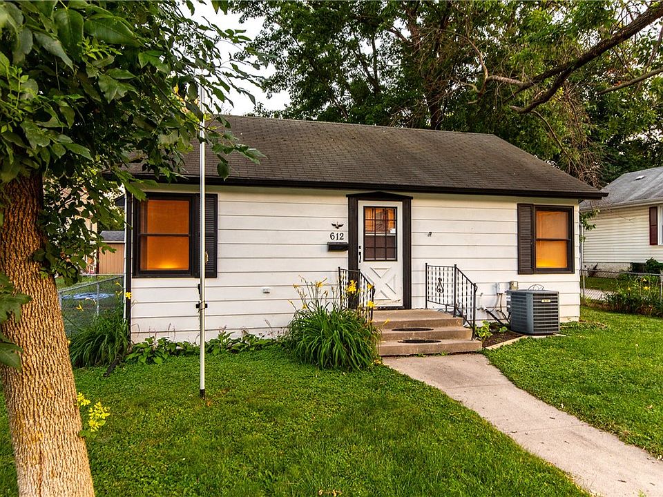 612 13th St, Ames, IA 50010 | Zillow