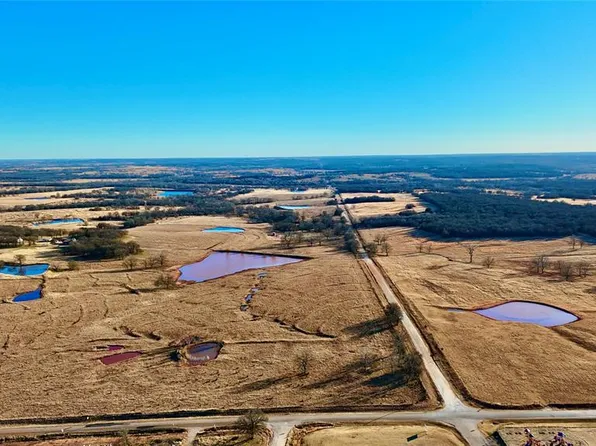 1 Wilshire Rd, McLoud, OK 74851