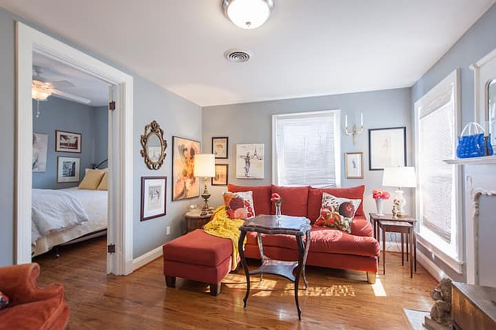 1st image of 122 N Bellaire Ave #1