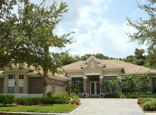 8461 Dunham Station Dr, Tampa, FL 33647