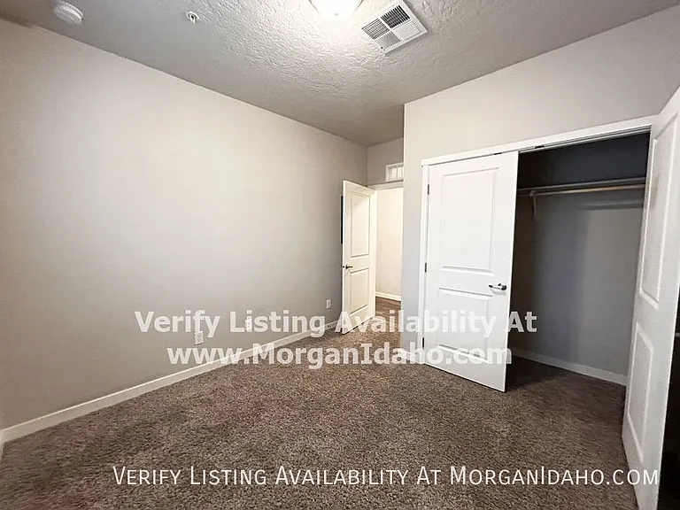1021 S Elder St #302 — Photo 7