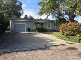 330 Lee St, American Falls, ID 83211