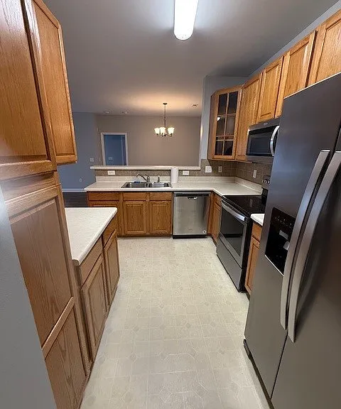 10669 Hill Point Ct — Photo 2