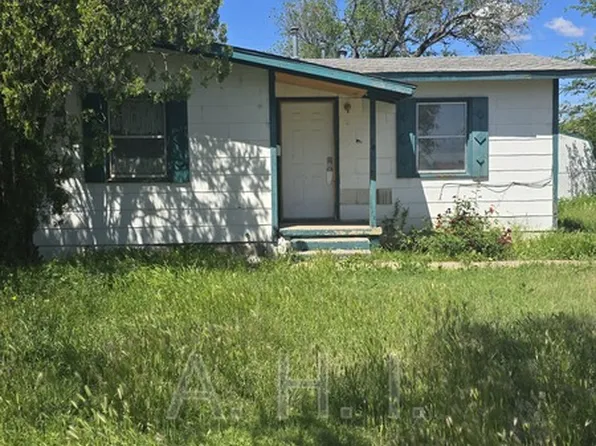 4624 S Hayden St, Amarillo, TX 79110