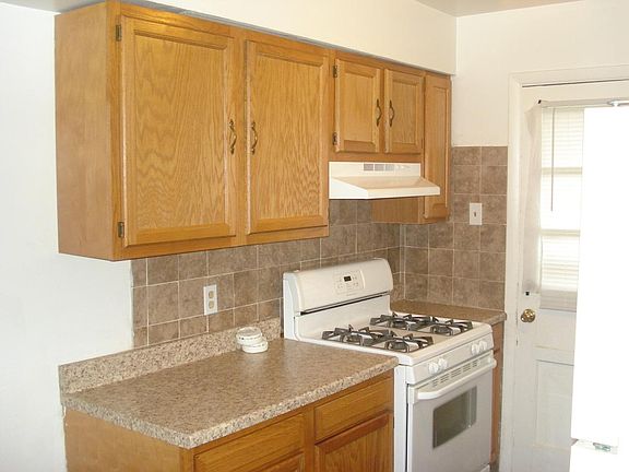 5th image of 10730 Tropic Dr