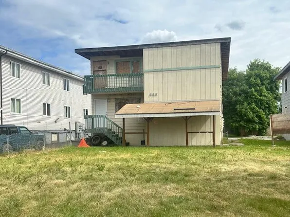 633 N Flower St, Anchorage, AK 99508