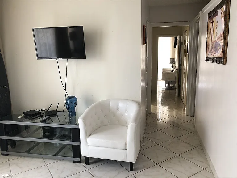 232 Kaiulani Ave — Photo 68
