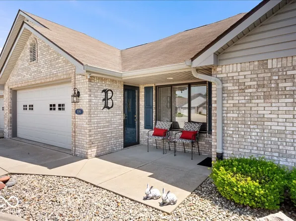 109 Bay Ridge Dr, Pendleton, IN 46064