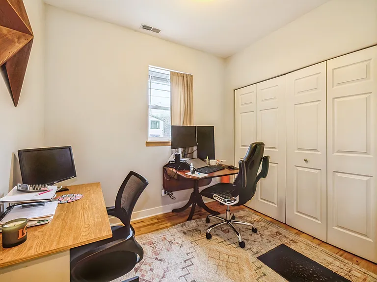 3914 N Kedvale Ave #1 — Photo 9