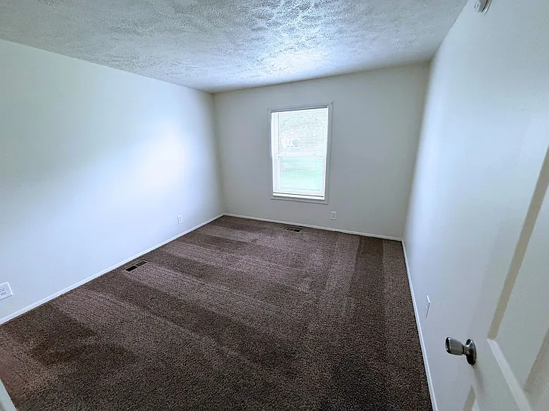 EastPointe — Photo 67