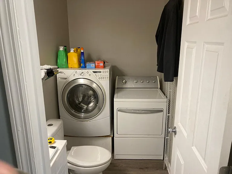 554 Heritage Ct — Photo 3