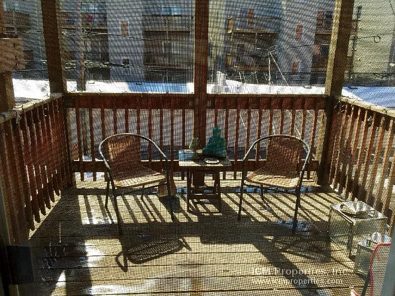 1438 W Belmont Ave #4 — Photo 6