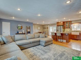 1701 Terry Ave, Bellevue, NE 68005