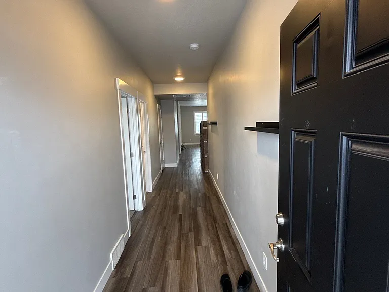 1834 S 1230 W — Photo 2
