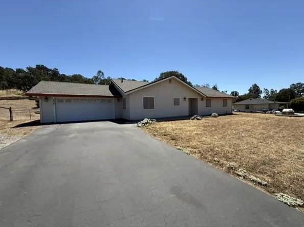 8391 O'Rielly St, Valley Springs, CA 95252