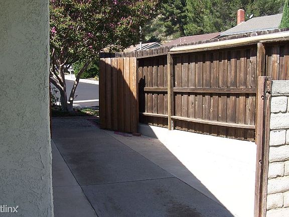 5th image of 3446 Hidden Creek Ave