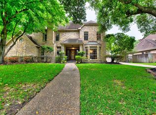 5206 Walnut Hills Dr, Kingwood, TX 77345