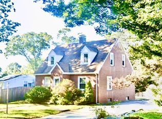 116 Bloomingdale Rd, Quaker Hill, CT 06375