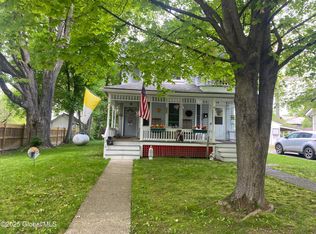 24-26 Avenue A, Cambridge, NY 12816