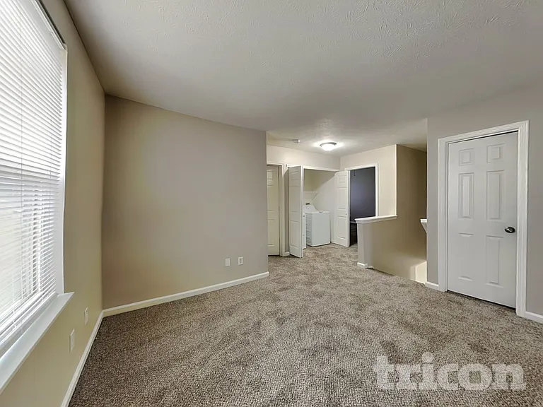 1640 Composer Way — Photo 13