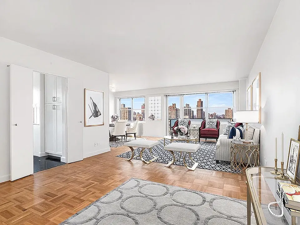 1385 York Ave #32F