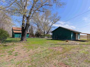101 Pine St, Buffalo Gap, SD 57722