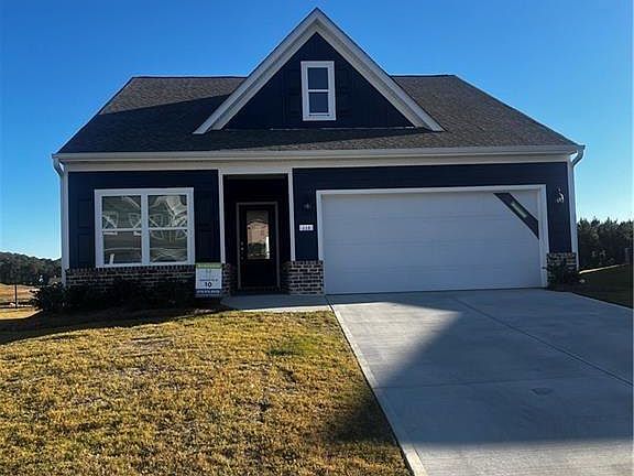 2nd image of 118 Lavender Cir