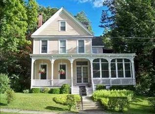 17 Belle Ave, Troy, NY 12180