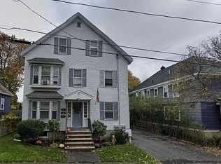 24 Wisteria St #1, Salem, MA 01970