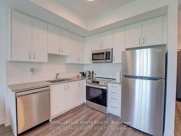 385 Arctic Red Dr #327 — Photo 18