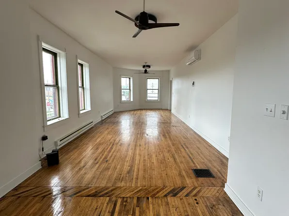 601 S 6th St #1, Milwaukee, WI 53204