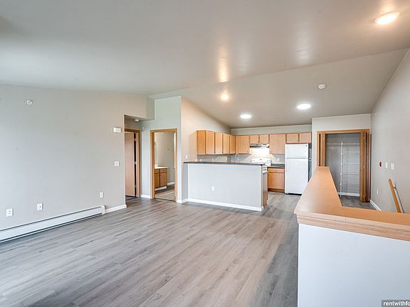 4th image of 103 Knaup Dr #109-06