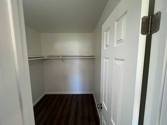 5th image of 2642 W Porter Ave #1