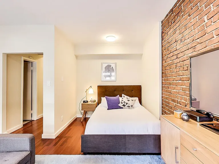 721 Bush St #101 — Photo 9