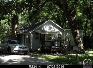 334 SE Fairfax St, Topeka, KS 66607