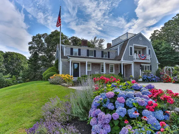 5 Hillcrest Lane, Chatham, MA 02633