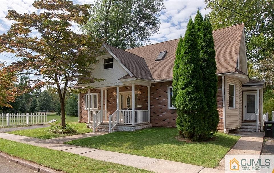 1st image of 172 Linden Ave