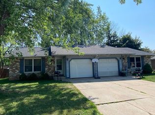 1053 Amberly Trl, Green Bay, WI 54311