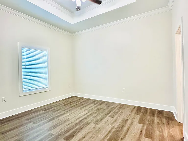 311 Saint Margarite St — Photo 12