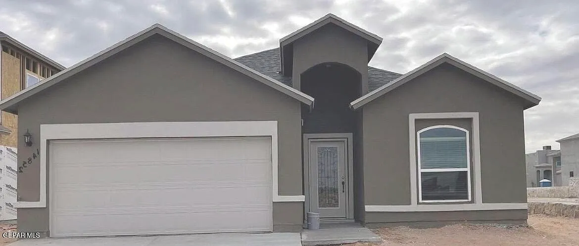 4 bed, 3.0 bath, 1743 sqft, $2,800 — Photo 1