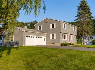 94 Old Ocean House Rd, Cape Elizabeth, ME 04107