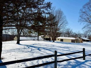 15290 New Salem Bluff Rd, Petersburg, IL 62675