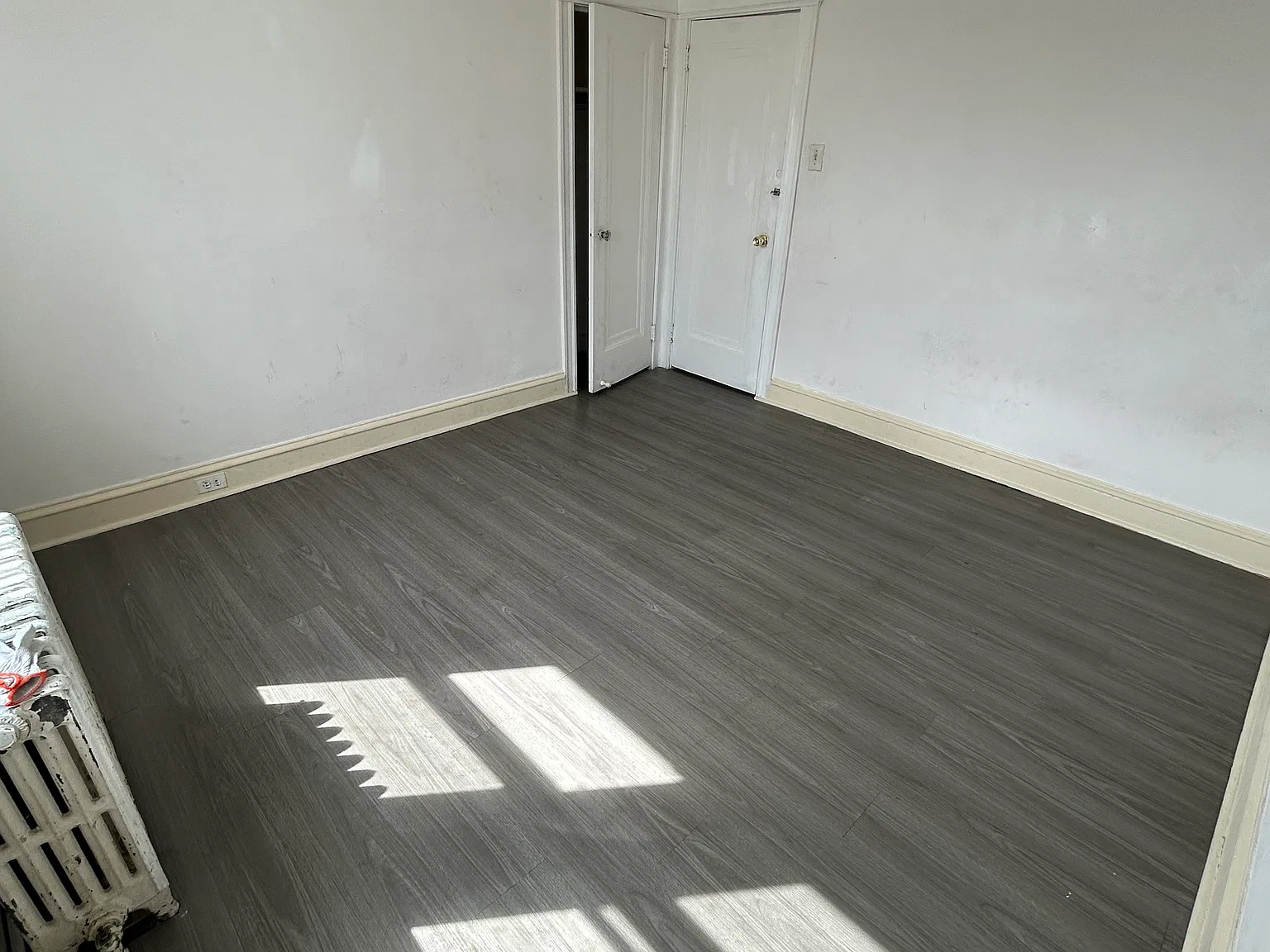 3359 Wellington St — Photo 4