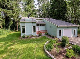 3388 Haynie Rd, Blaine, WA 98230