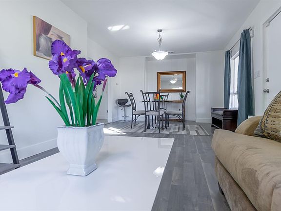5th image of 1628 Eldridge Ave