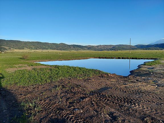 2nd image of 10184 Packsaddle Rd