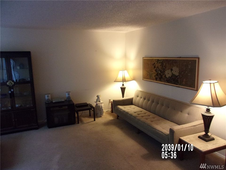 2nd image of 1604 149th Pl SE APT 1
