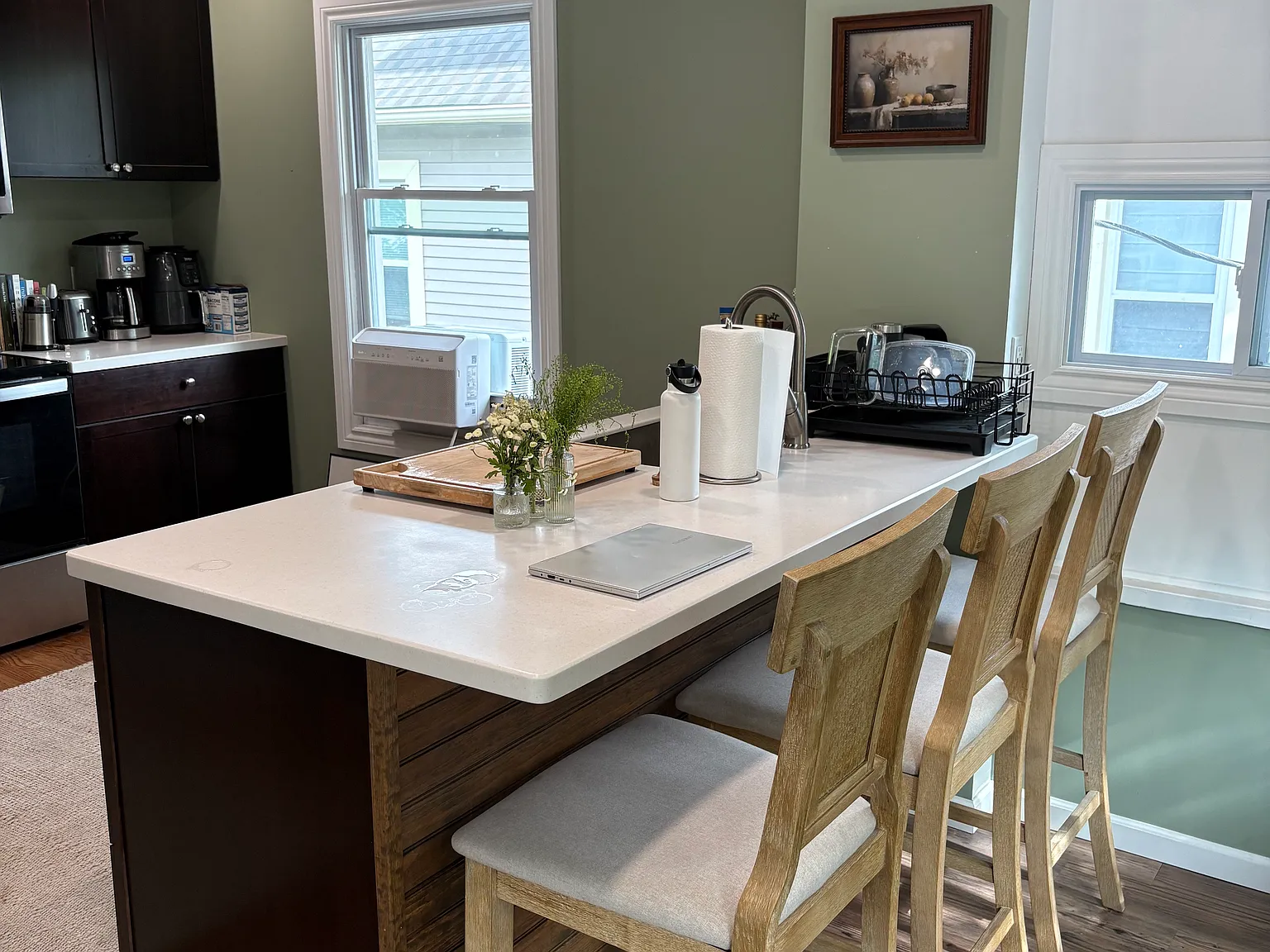 2 bed, 950 sqft, $1,500 — Photo 3